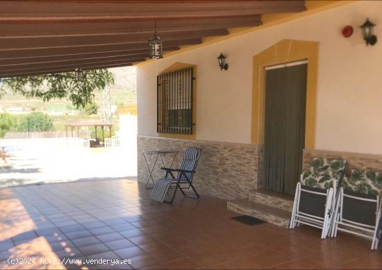 Chalet en Hondón de los Frailes - MURCIA