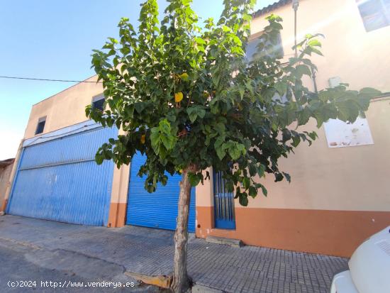 SE VENDE NAVE INDUSTRIAL EN  MONFORTE DEL CID. - ALICANTE