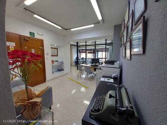  LUMINOSA OFICINA EN VENTA - ALICANTE 