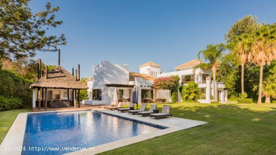  Villa de lujo junto a la playa en una ubicación privilegiada Guadalmina Baja - MALAGA 