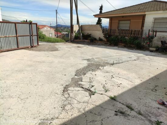  SE VENDE TERRENO RUSTICO CON LUZ Y AGUA, MONTEAGUDO - MURCIA 