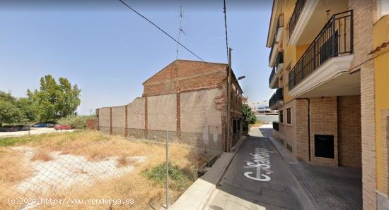 SE VENDE CASA URBANA CON TERRENO A REFORMAR EN ZARANDONA - MURCIA