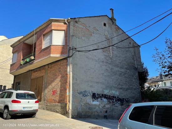 VENTA CASA CON TERRENO EN LA ZONA ALTA - LEON