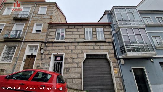  CASA EN EL CASCO URBANO DE OURENSE - ORENSE 