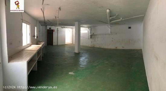 GRAN LOCAL COMERCIAL EN VENTA EN BENISSA - ALICANTE