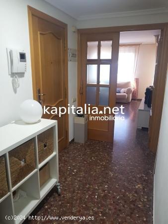 INTERESANTE PISO A LA VENTA EN ONTINYENT, UBICADO EN LA ZONA DEL ALMAIG - VALENCIA