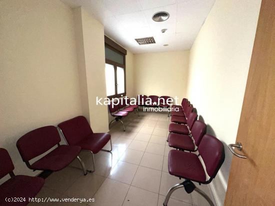 Venta/Alquiler de Local Comercial en Ontinyent - Zona Sant Josep - VALENCIA