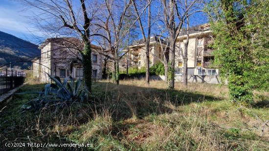 CASAS EN EL CENTRO DE ARTZINIEGA - ALAVA