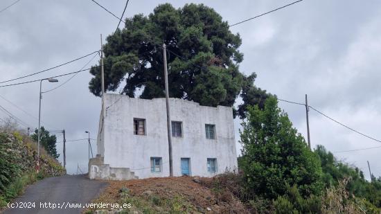 CASA  A REFORMAR CON TERRENO - SANTA CRUZ DE TENERIFE