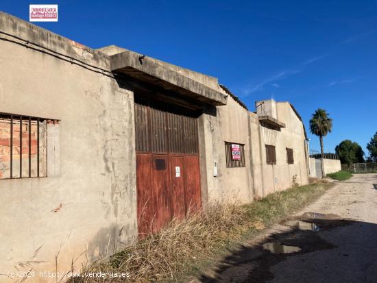 VENTA DE NAVE  Y SUELO INDUSTRIAL EN SOLLANA - VALENCIA