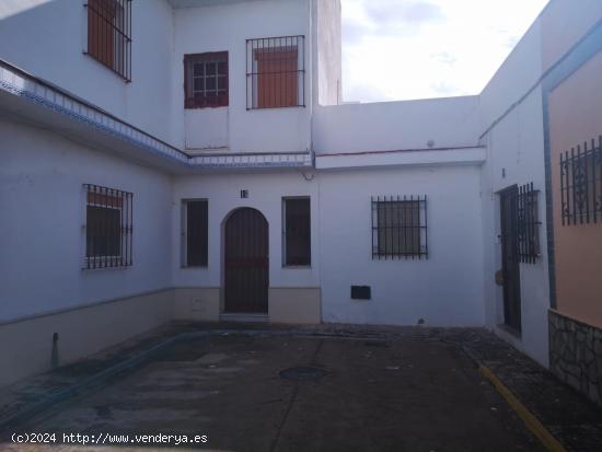  Finca urbana con azotea privada en el centro. - CADIZ 