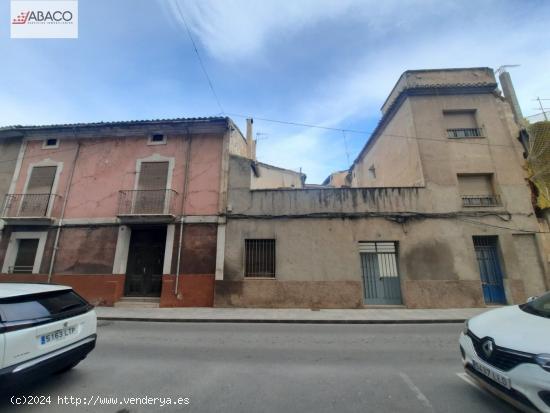  Casa antigua en el centro de Villena - ALICANTE 