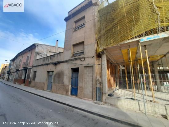 Casa antigua en el centro de Villena - ALICANTE