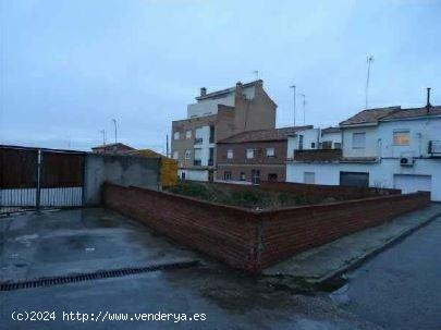 Terreno urbano de 446 m2 en venta en Alameda de la Sagra (Toledo) - TOLEDO