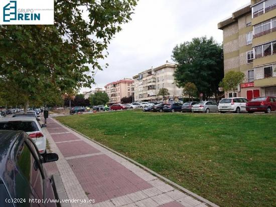 LOCAL COMERCIAL EN BRUTO EN ZONA RESIDENCIAL DE PARLA. 385 m2, MADRID. - MADRID