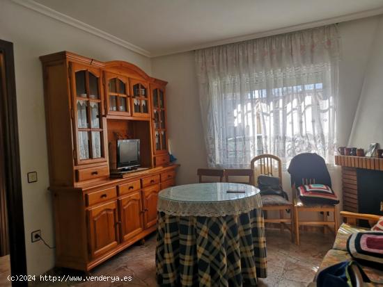 Urbis te ofrece una casa en venta en Pereña de la Ribera, Salamanca. - SALAMANCA