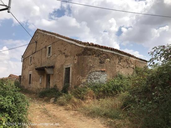 Urbis te ofrece una casa en venta en Villares de Yeltes, Salamanca. - SALAMANCA