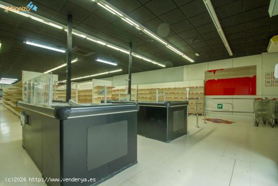 SUPERMERCADO COMPLETAMENTE EQUIPADO PUEBLA DE LA CALZADA BADAJOZ - BADAJOZ