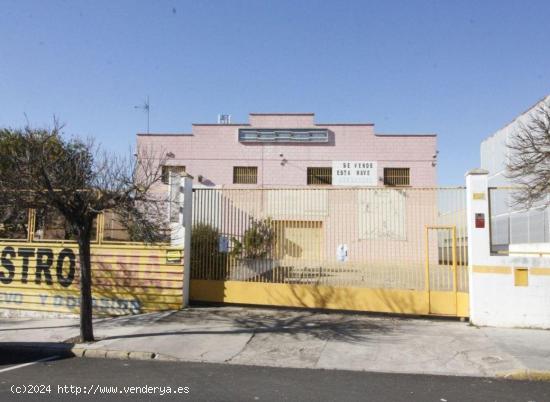 NAVE INDUSTRIAL EN VENTA EN AVDA FELIPE TRIGO - BADAJOZ