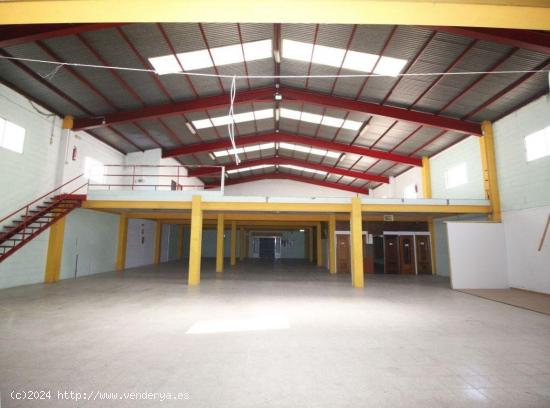 NAVE INDUSTRIAL EN VENTA EN AVDA FELIPE TRIGO - BADAJOZ