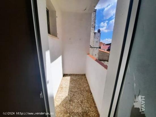 Piso en venta en Calle Hospital, 06760, Navalvillar De Pela (Badajoz) - BADAJOZ