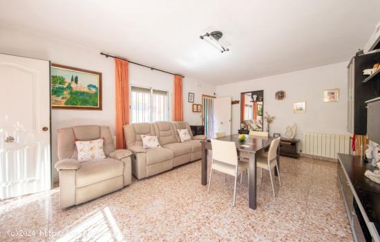 Chalet independiente en Can Palet Vista Alegre. - BARCELONA