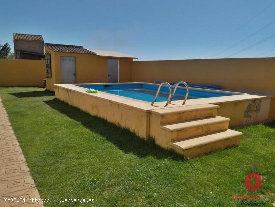  PARCELA DE 600 METROS CON PISCINA - ZONA LAS QUEMADAS - CORDOBA 