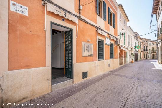 Casa señorial de tres plantas en el centro de Felanitx - BALEARES