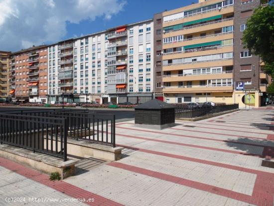 ESTUPENDA PLAZA DE GARAJE EN  VIRGEN DEL PUY ( SAN JUAN) - NAVARRA