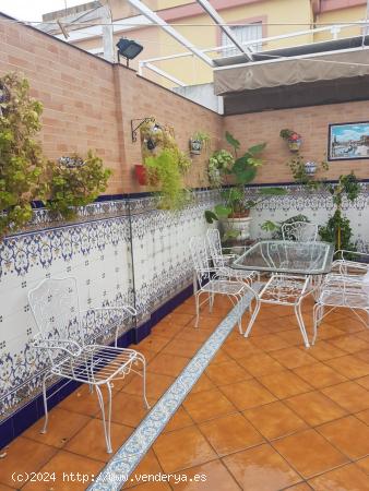  CASA EN VENTA EN LA RINCONADA - SEVILLA 