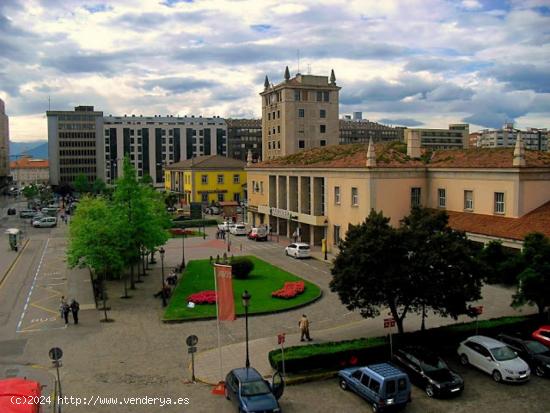 SANTANDER ESTACIONES ALQUILO PLAZA PARA MOTO  PRÓXIMA AL CENTRO DE SANTANDER - CANTABRIA