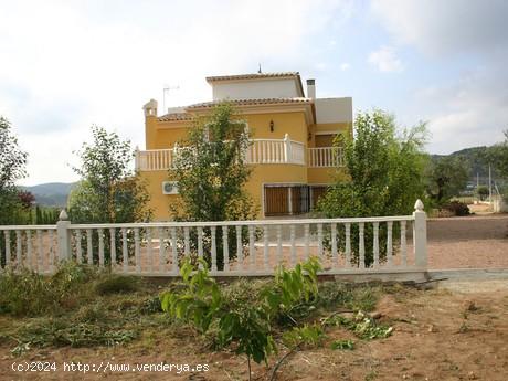 Se Vende en Cehegin - MURCIA