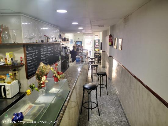 Bar - Restaurante en Venta o Traspaso - BARCELONA