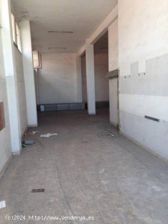 Local comercial, en zona de la c/ Alta, en bruto para acondicionar. - CANTABRIA