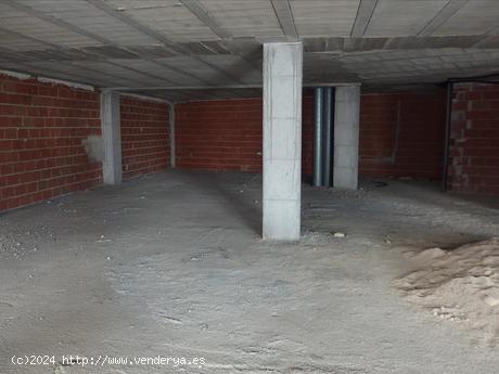  ++OPORTUNIDAD++ENTRESUELO DE 252M2, - MURCIA 