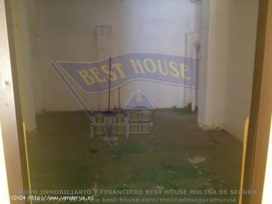 +LOCAL COMERCIAL EN MOLINA DE SEGURA ZONA CENTRO++ 124M2, DISPONE DE BAÑO, DESPACHO, ACC POR SPLIT,