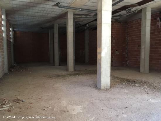 ++LOCAL EN ESQUINA CENTRICO EN MOLINA DE SEGURA++ 240M2 - MURCIA