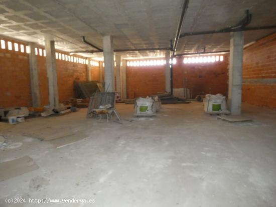  ++Local comercial en Molina de Segura++, 900 m. de superficie, propiedad en construcción. - MURCIA 