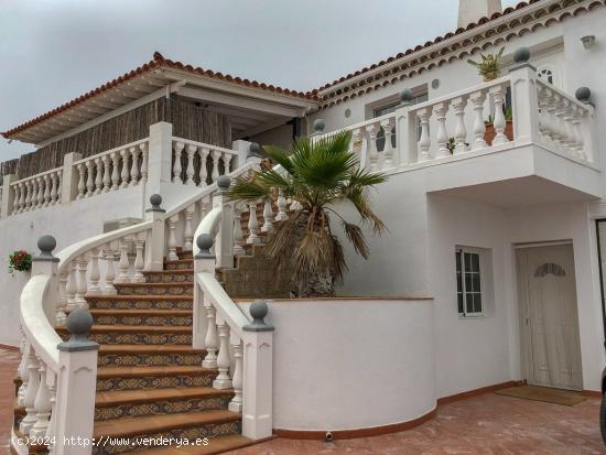  Se vende casa unifamiliar y apartamento en Charco del Pino - SANTA CRUZ DE TENERIFE 