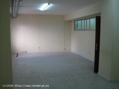  LOCAL EN VENTA Y ALQUILER EN SANTIAGO - A CORUÑA 