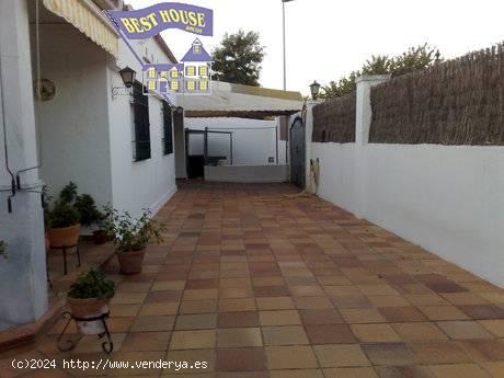 VENTA DE CHALET EN EL SANTISCAL - CADIZ