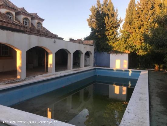 VENTA DE CHALET EN EL SANTISCAL - CADIZ