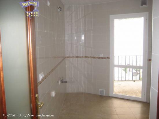 VENTA DE PISO ZONA PORTICHUELO - CADIZ