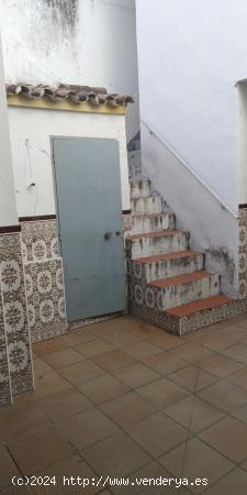 CASA PARA REFORMAR CERCANA AL CENTRO - CADIZ