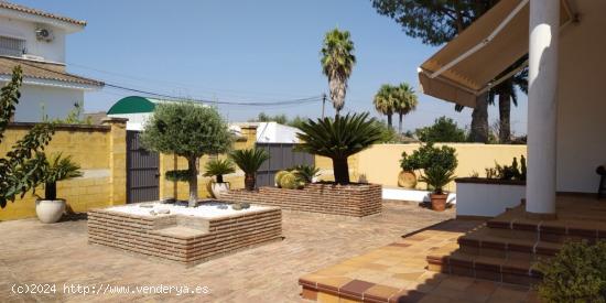  VENTA DE CHALET ZONA EL SANTISCAL - CADIZ 