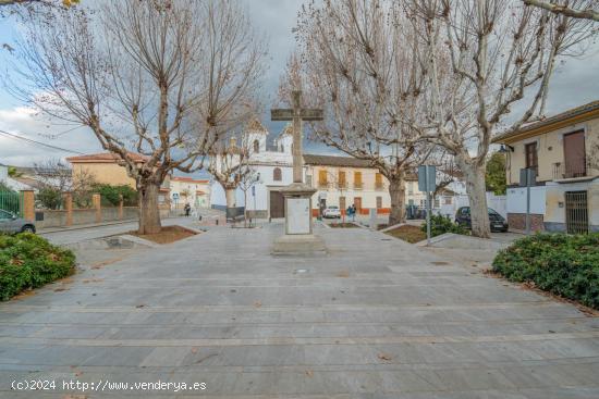 CASA EN SANTA FE - GRANADA