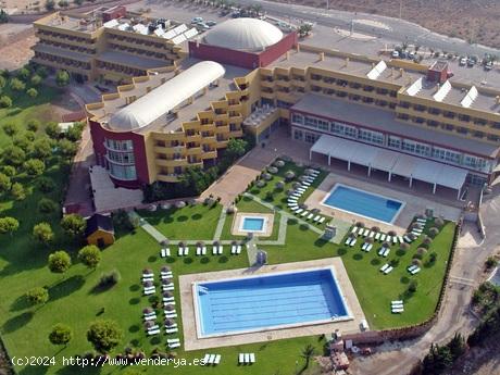 SE VENDE FANTASTICO HOTEL EN MAZARRON - MURCIA