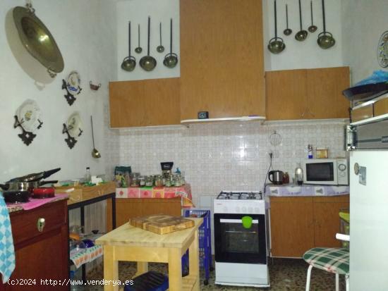 Se vende Casa en Blanca - MURCIA