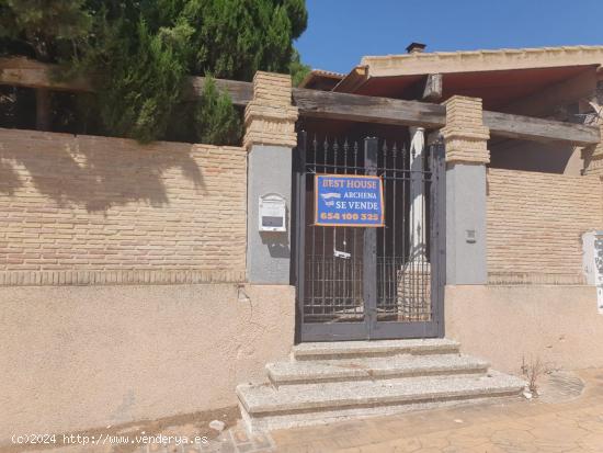 SE VENDE CHALET CON TERRENO EN LA MATANZA (FORTUNA) - MURCIA