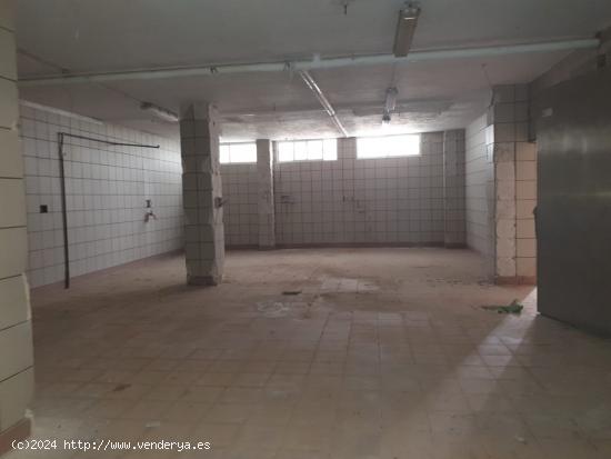 SE VENDE NAVE INDUSTRIAL EN CALASPARRA - MURCIA